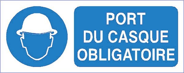  Les passagers à moto: Port de casque obligatoire