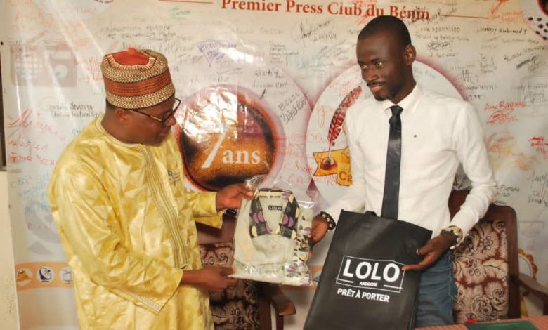  Les  »Intemporels « : La nouvelle collection de Lolo Andoche à la saveur des journalistes