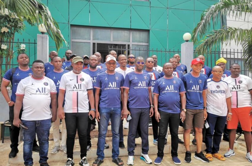  Collectif des Ultras Paris Bénin : « Loin des yeux près du cœur »