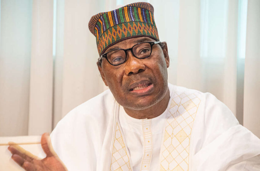  Législatives du 8 janvier 2023: Yayi Boni fait sa rentrée politique