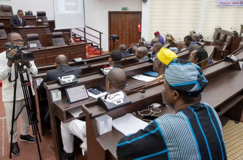  Révision de la Constitution : Les députés valident la recevabilité du texte