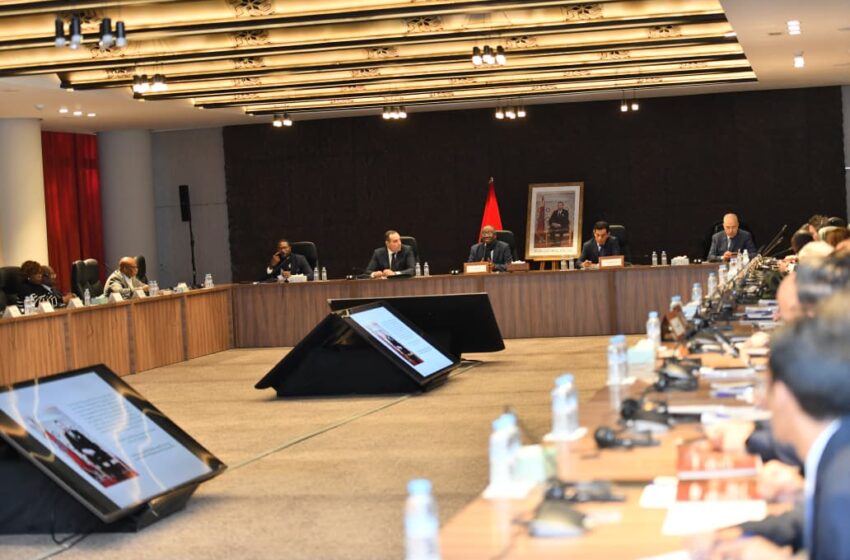  Le Complexe Mohammed VI abrite une rencontre entre Fouzi Lekjaa et les ambassadeurs africains autour des préparatifs de la CAN 2025