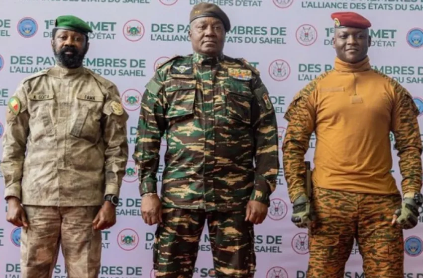  Enseignement de l&rsquo;histoire dans les pays de l&rsquo;AES: Entre politisation et vérité historique 