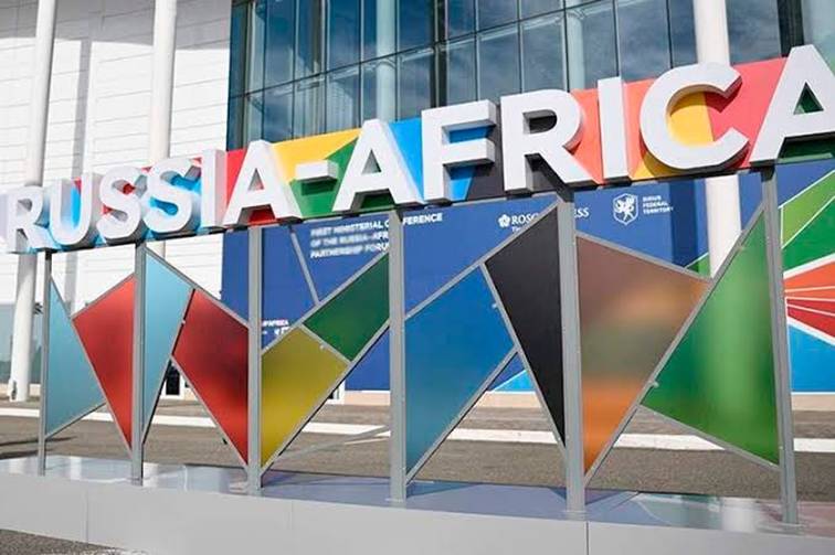  Moscou parle : L’Afrique attend